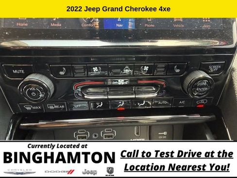 Used 2022 Jeep Grand Cherokee Limited 4xe w/ Luxury Tech Group II AWD/4WD image 17