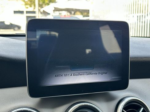 Used 2018 Mercedes-Benz CLA 250 image 20