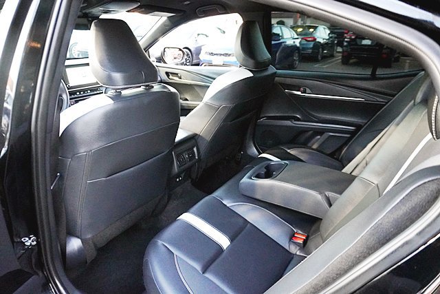 Used 2026 Toyota Camry SE w/ Convenience Package FWD image 25