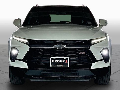 Used 2023 Chevrolet Blazer RS FWD image 3