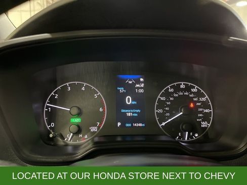 Used 2024 Toyota Corolla SE image 18