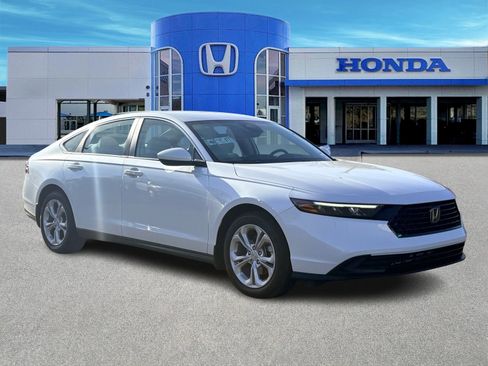 New 2026 Honda Accord LX image 8