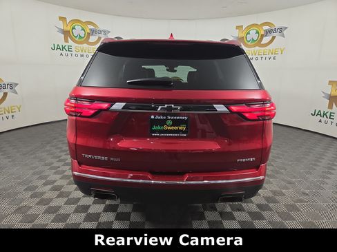 Used 2023 Chevrolet Traverse Premier AWD/4WD image 9