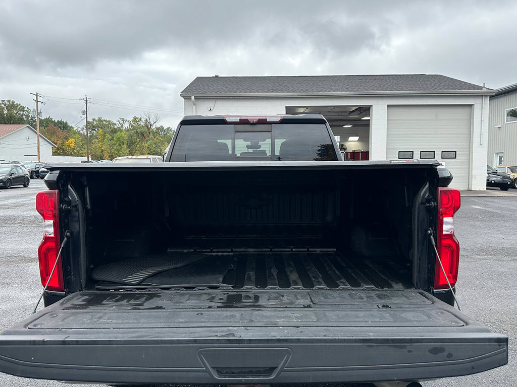 Used 2020 Chevrolet Silverado 2500 LTZ w/ LTZ Premium Package AWD/4WD image 8