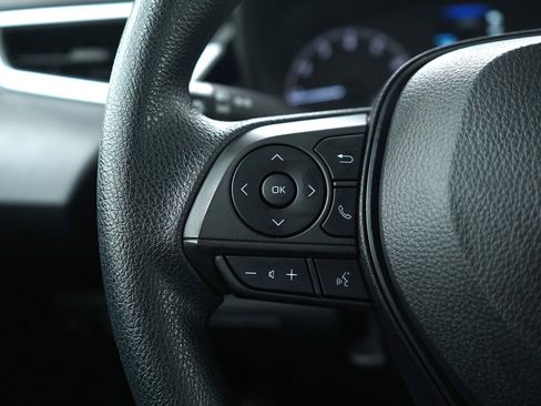 Used 2023 Toyota Corolla LE image 22