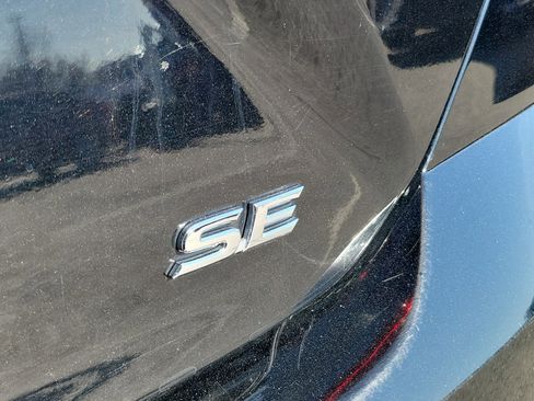 Certified 2025 Toyota Camry SE image 7