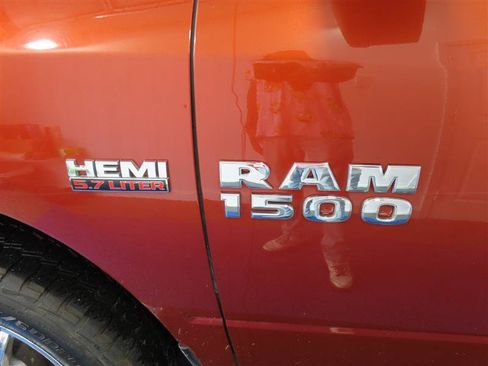 Used 2013 RAM 1500 Express AWD/4WD image 14