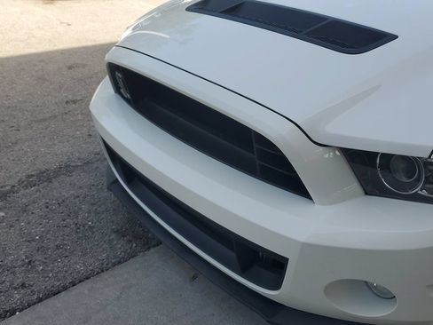 Used 2013 Ford Mustang Shelby GT500 RWD image 11