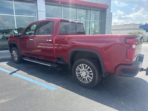 Used 2020 Chevrolet Silverado 2500 High Country w/ Z71 Off-Road Package AWD/4WD image 4