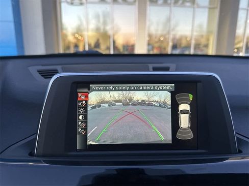 Used 2017 BMW X1 xDrive28i image 13