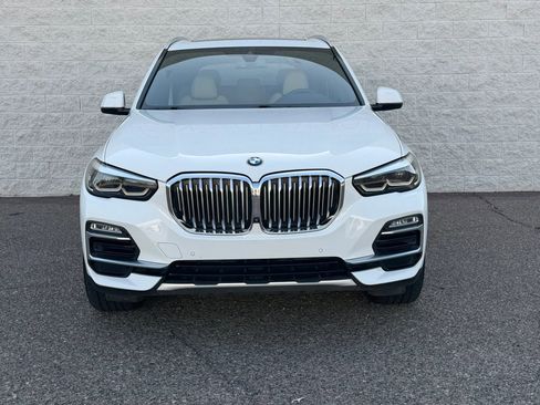 Used 2019 BMW X5 xDrive40i w/ Convenience Package AWD/4WD image 3