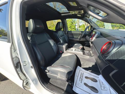 Used 2021 Toyota Tacoma TRD Pro image 33