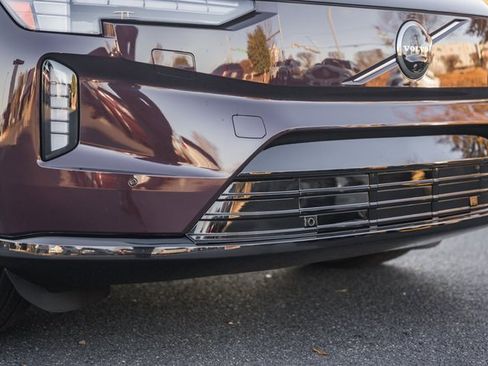 New 2025 Volvo EX90 Ultra w/ Protection Package Premier image 10