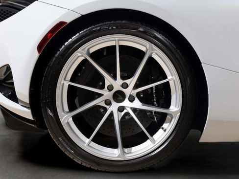 New 2026 McLaren 750S Spider image 7