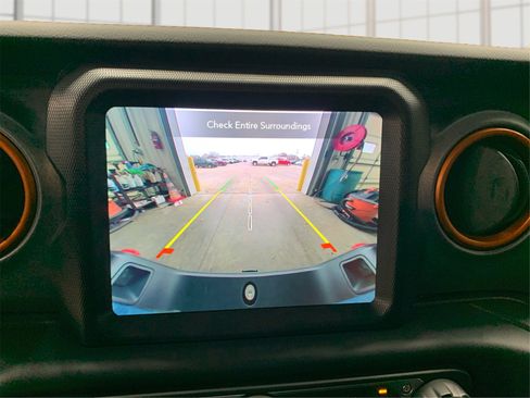 Used 2021 Jeep Gladiator Mojave image 24