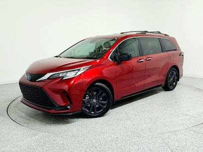 Used 2022 Toyota Sienna XSE