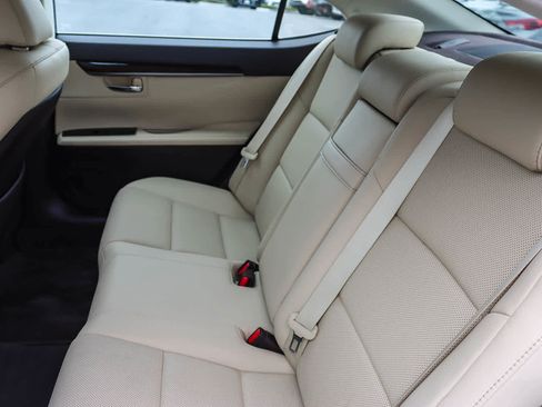 Used 2016 Lexus ES 350 image 18