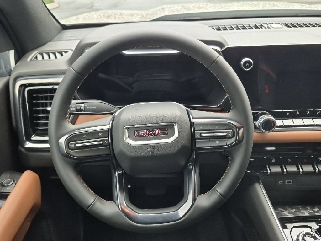 New 2026 GMC Canyon AT4 AWD/4WD image 14