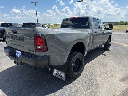 New 2026 RAM 3500 Tradesman w/ Commercial Features Package AWD/4WD image 5