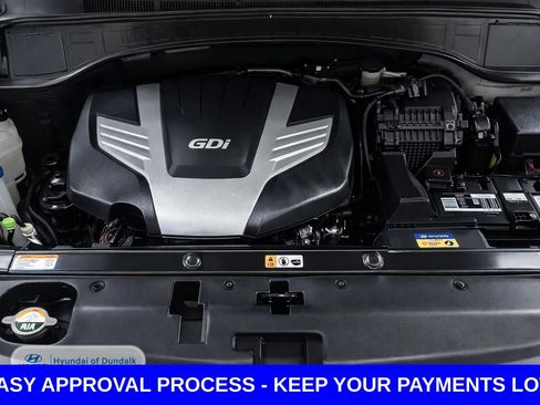 Used 2019 Hyundai Santa Fe XL SE FWD image 16
