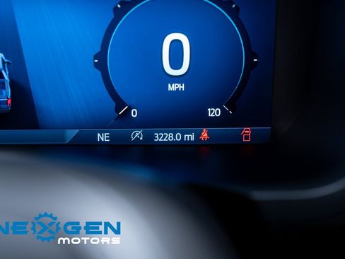 Used 2024 Ford F150 XLT w/ Tow/Haul Package image 9