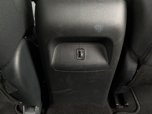 Used 2025 Nissan Sentra SV image 12