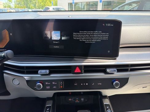 New 2026 Kia Sorento S AWD/4WD image 24