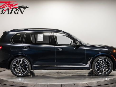 Used 2023 BMW X7 M60i w/ Executive Package image 5