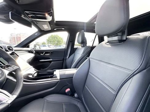 Certified 2026 Mercedes-Benz GLC 300 4MATIC image 21