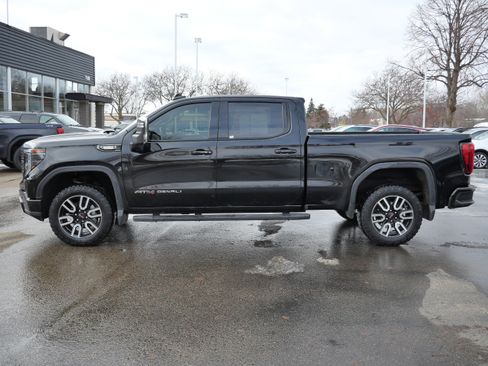 Used 2023 GMC Sierra 1500 AT4 w/ Technology Package image 5
