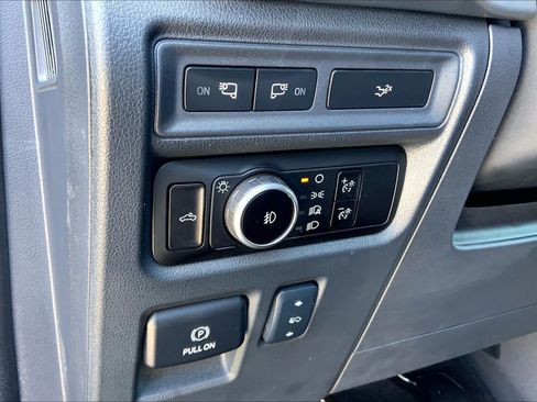 Used 2024 Ford F150 Lariat w/ FX4 Off-Road Package AWD/4WD image 34