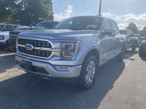 Used 2022 Ford F150 Platinum w/ Equipment Group 701A High AWD/4WD image 3