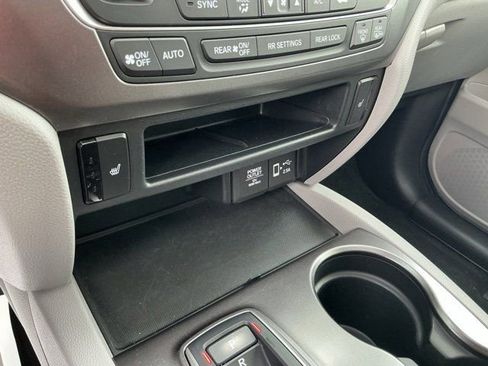 Used 2022 Honda Pilot EX-L image 24