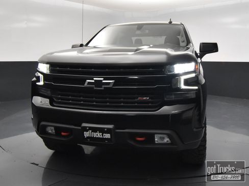 Used 2019 Chevrolet Silverado 1500 LT Trail Boss w/ Convenience Package AWD/4WD image 48