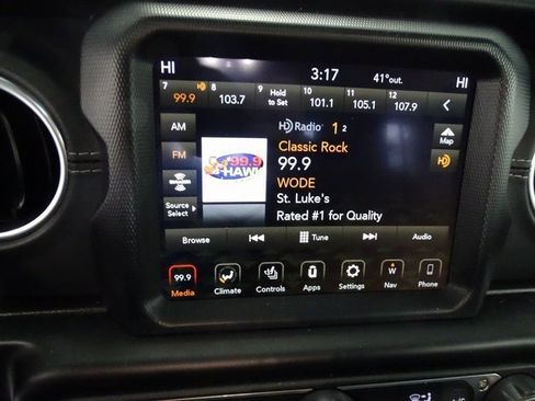 Certified 2021 Jeep Gladiator Overland w/ Popular Equipment Package image 11