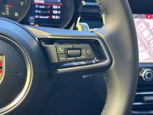 New 2026 Porsche Macan image 27