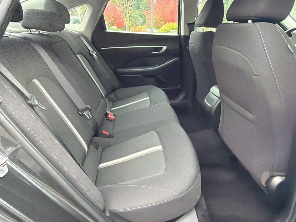 Used 2024 Hyundai Sonata SEL FWD image 13