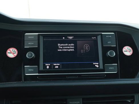 Used 2024 Volkswagen Jetta S image 8