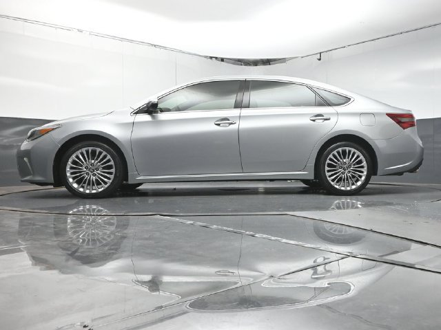 Used 2016 Toyota Avalon Limited w/ Toyota Safety Sense Package FWD image 39