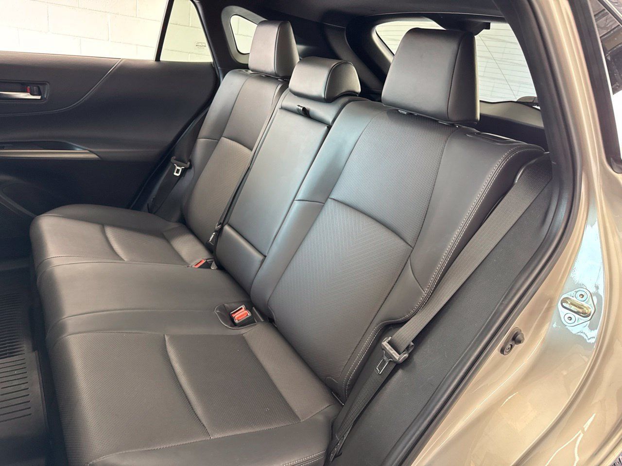 Used 2024 Toyota Venza Limited AWD/4WD image 38