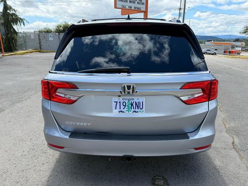 Used 2018 Honda Odyssey EX-L image 6