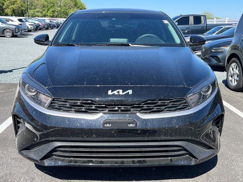 Used 2024 Kia Forte LXS image 9