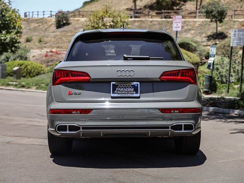 Used 2020 Audi SQ5 Premium w/ Convenience Package AWD/4WD image 4