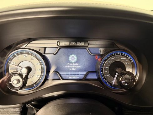 Certified 2022 RAM 1500 Limited image 18