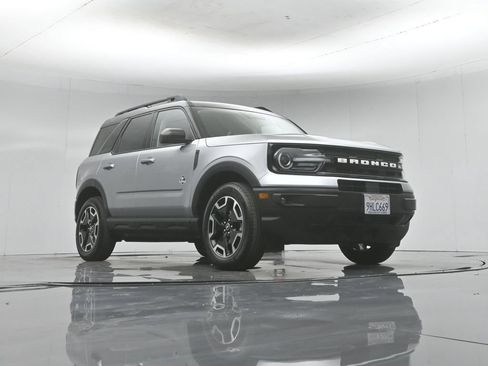 Certified 2023 Ford Bronco Sport Outer Banks w/ Tech Package AWD/4WD image 49