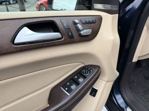 Used 2017 Mercedes-Benz GLS 450 4MATIC w/ Premium Package image 45