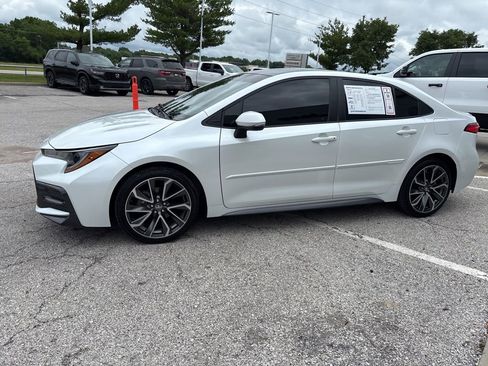 Used 2022 Toyota Corolla SE w/ Carpet Mat Package (TMS) FWD image 15