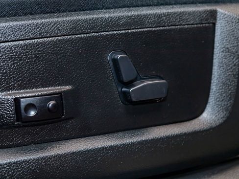 Used 2023 RAM 3500 Limited image 30