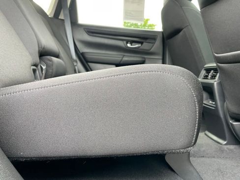 Certified 2025 Honda CR-V EX image 35