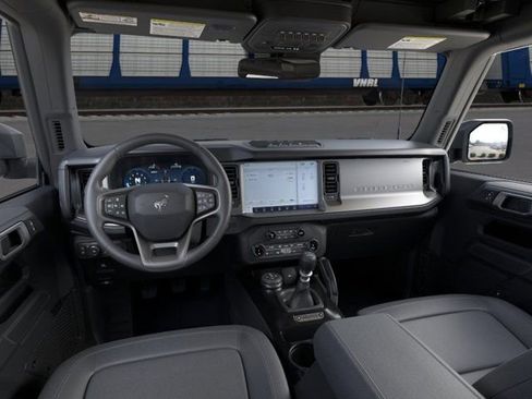 New 2026 Ford Bronco Badlands AWD/4WD image 9